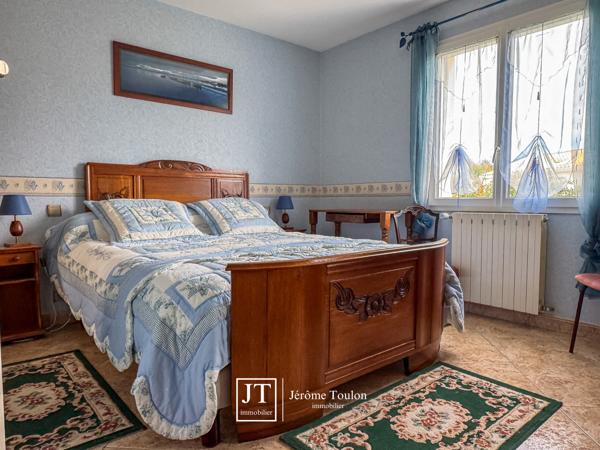 Maison
                                                                                                                                                                                                                                                                                                                        5 pièce(s)                                                                                                                                                                                                          3 chambre(s)                                                                                                                                                                                                          149  m²