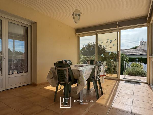 Maison
                                                                                                                                                                                                                                                                                                                        5 pièce(s)                                                                                                                                                                                                          3 chambre(s)                                                                                                                                                                                                          149  m²