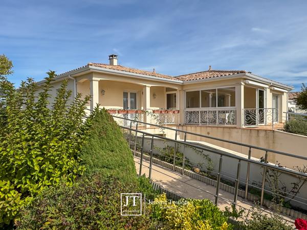 Maison
                                                                                                                                                                                                                                                                                                                        5 pièce(s)                                                                                                                                                                                                          3 chambre(s)                                                                                                                                                                                                          149  m²