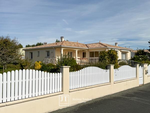 Maison
                                                                                                                                                                                                                                                                                                                        5 pièce(s)                                                                                                                                                                                                          3 chambre(s)                                                                                                                                                                                                          149  m²