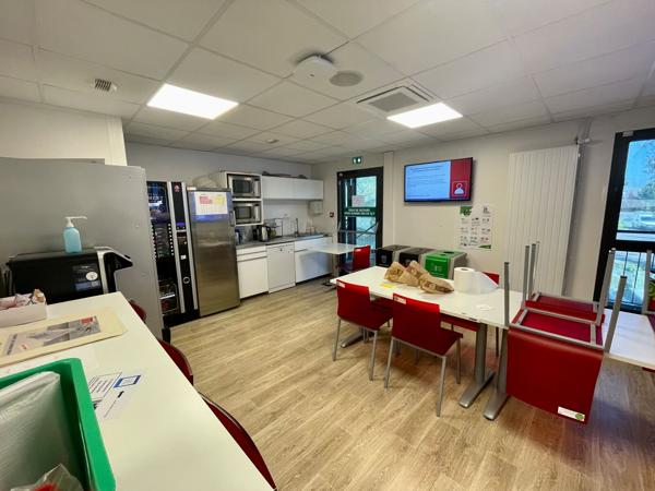 Bureaux à louer à MONT SAINT AIGNAN 76130