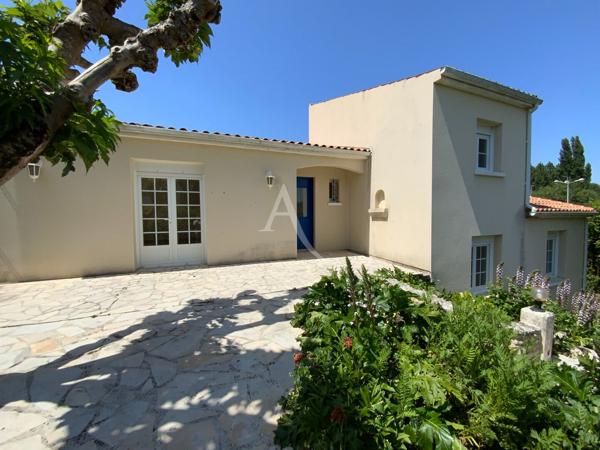 Maison 4 chambres avec piscine - Centre de Pons