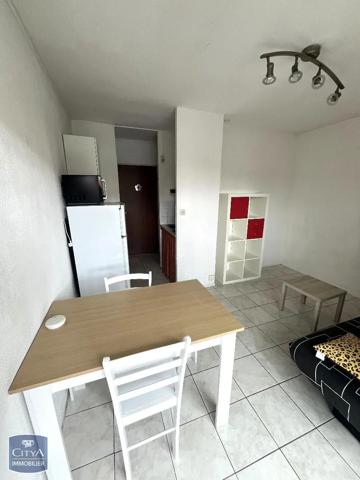 Appartement à louer 1 pièce 17m² Albi (81000)