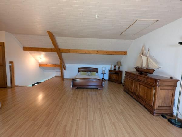 Maison 163 m² en excellent état Proximité Rioz