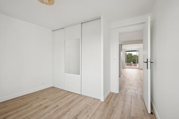 Clamart Centre proche Parc Maison Blanche - Appartement dernier étage T3 de 63 m² entièrement rénové avec cave.