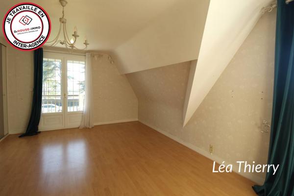 Maison à vendre 5 pièces de 216 m²