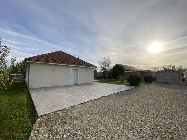 MAISON DE PLAIN PIED DE TYPE 6 AVEC JARDIN – AGGLOMERATION TROYENNE