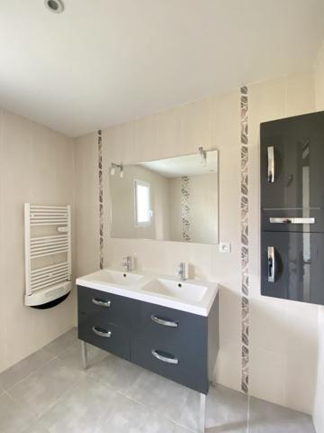 MAISON DE PLAIN PIED DE TYPE 6 AVEC JARDIN – AGGLOMERATION TROYENNE
