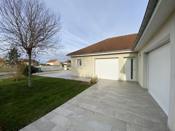 MAISON DE PLAIN PIED DE TYPE 6 AVEC JARDIN – AGGLOMERATION TROYENNE