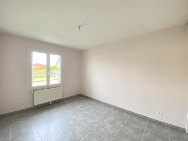 MAISON DE PLAIN PIED DE TYPE 6 AVEC JARDIN – AGGLOMERATION TROYENNE