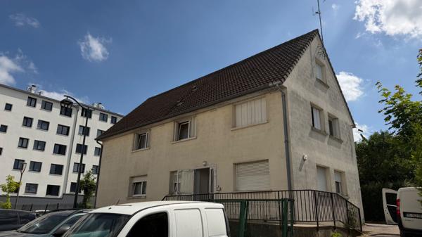 Studio 20m2 - Saint-Cyr-l'Ecole
