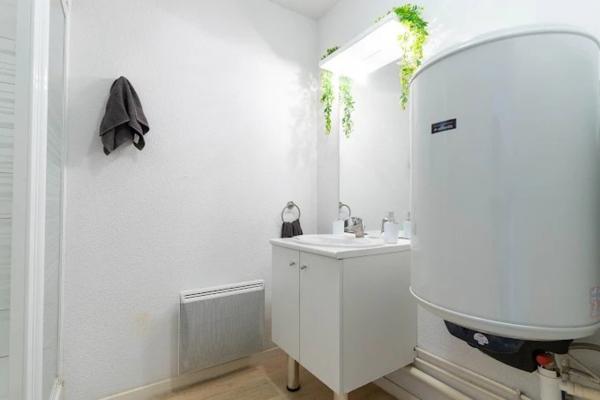 INVESTISSEMENT LOCATIF – Aulnoy-Lez-Valenciennes – Résidence Étudiante UXCO Student Lucien Jonas - 5.83 % de rentabilité