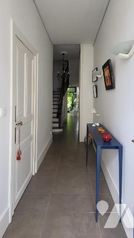 Angers Saint-Léonard – Maison angevine de caractère avec jardin, 5 chambres et garages