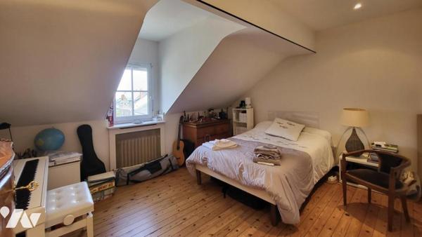 Angers Saint-Léonard – Maison angevine de caractère avec jardin, 5 chambres et garages