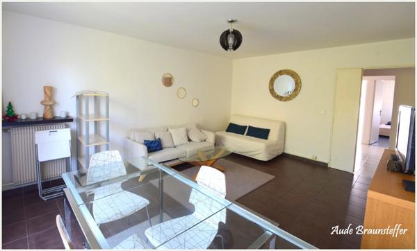 Dpt Seine Saint Denis (93), à vendre LE BOURGET appartement T3 avec balcon, cave, place de parking sécurisée