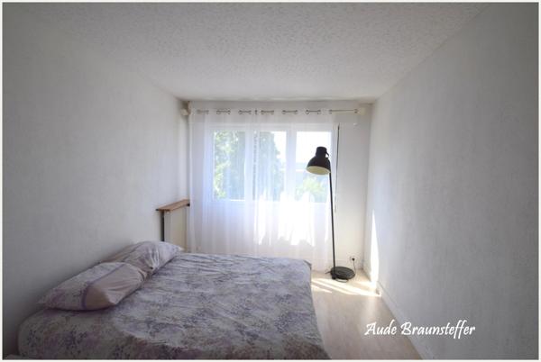 Dpt Seine Saint Denis (93), à vendre LE BOURGET appartement T3 avec balcon, cave, place de parking sécurisée