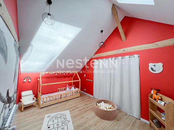 EXCLUSIVITÉ TERRANJOU ? Très jolie maison en pierre 193 m² plein SUD avec dépendances de 250 m² ! Charme 1920 & confort moderne : 4 chambres, Pièce de vie de 70 m²