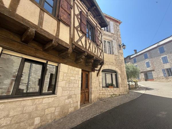 Montcuq centre Montcuq