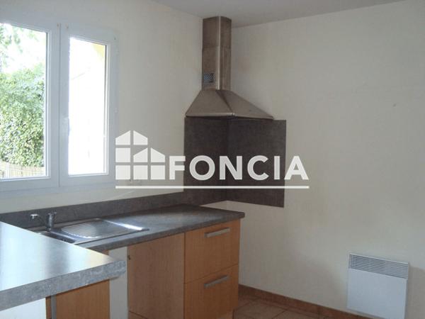 Location Maison 4 pièces 91.39 m² - 45 BIS GRAND RUE Labastide D Anjou 11320