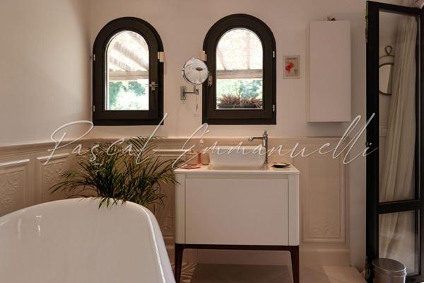Villa Saint Paul De Vence 265 m2 - 1550 000 euros
