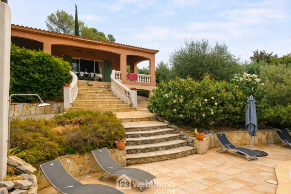 Villas 160 m² à Lorgues 83510