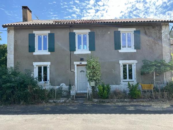 Maison de maitre au calme - 3 chambres - grenier grand terra