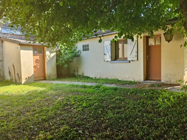 A 15 MN NORD CHAMBLY, MAISON BOURGEOISE DE 150 M² HAB AVEC GARAGES ET DEPENDANCE SUR UN TERRAIN CLOS DE 800 M² Chambly (60230)