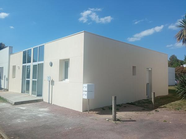 Bureaux Challans 4 pièce(s) 57.18 m2
