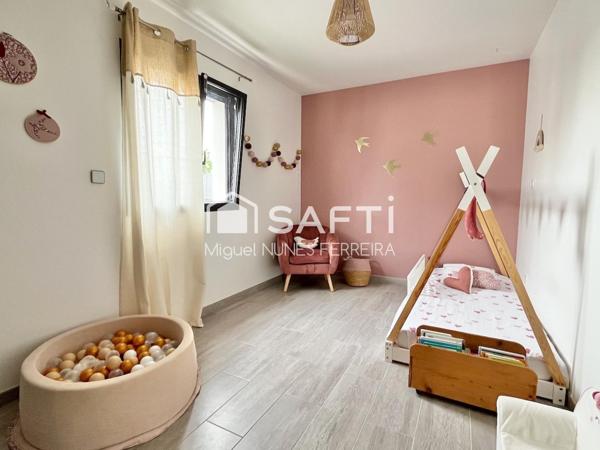 Maison contemporaine 4 chambres possibilité 5ème