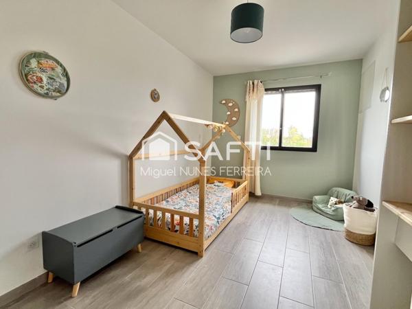 Maison contemporaine 4 chambres possibilité 5ème