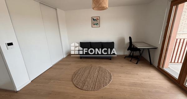 Location Studio meublé 29.3 m² - Orly 94310