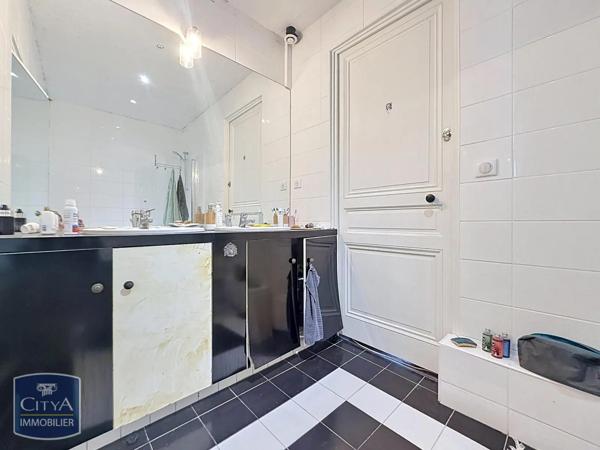 Appartement à louer 4 pièces 137.6m² Lyon (69003)