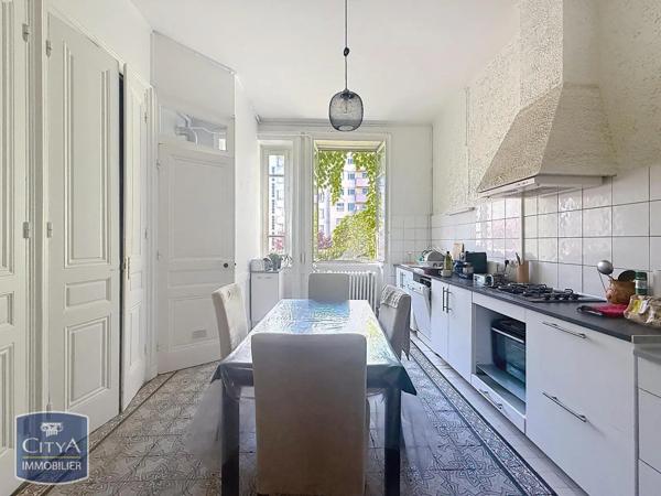 Appartement à louer 4 pièces 137.6m² Lyon (69003)