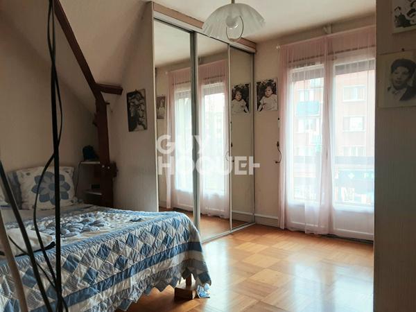 VENTE d'une maison de 6 pièces (123 m²) à LIVRY GARGAN