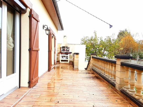 VENTE d'une maison de 6 pièces (123 m²) à LIVRY GARGAN