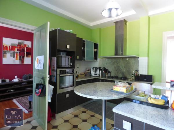 Maison à vendre 7 pièces 240m² Gan (64290)