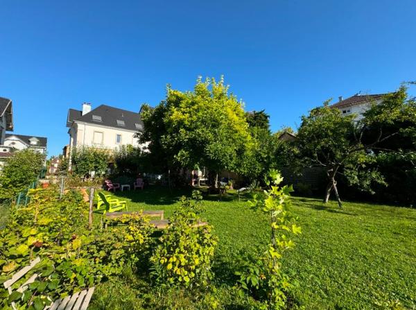Maison Colmar 10 pièce(s) 250.75 m2