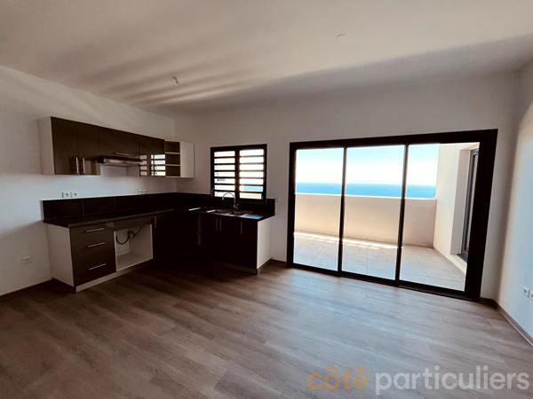 Location Appartement80,39 m² - 4 Pièces - SAINT DENIS (97400)