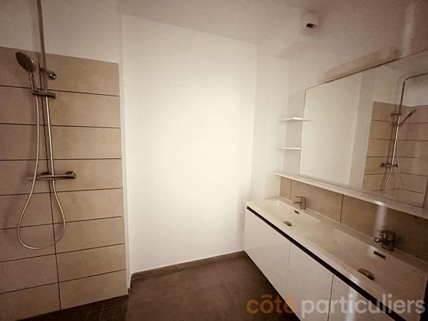 Location Appartement80,39 m² - 4 Pièces - SAINT DENIS (97400)