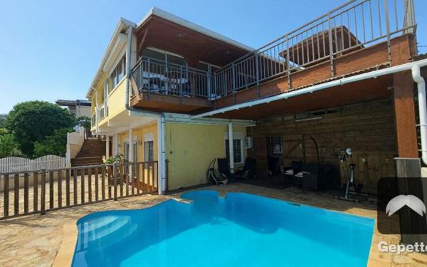 Maison à vendre    7 pièces • 179 m2 Saint-Paul