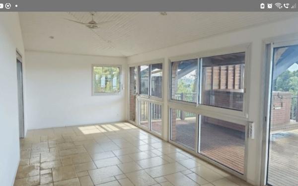 Maison à vendre    7 pièces • 179 m2 Saint-Paul