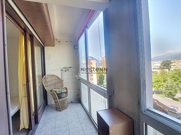 A VENDRE- Bel appartement sans vis à vis de 93 m² - GRENOBLE sur Libération.