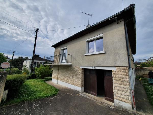 Poitiers (86000) Maison familiale, 5 chambres, garage et jardin
