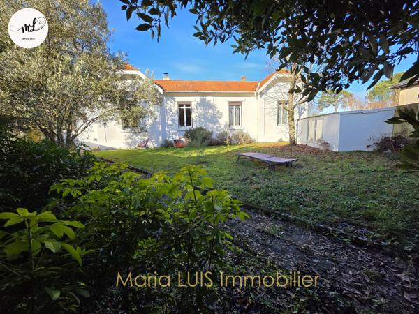 Saint-Médard-en-Jalles (33160) A vendre maison arcachonnaise de 116 m² avec dépendances au centre de la commune