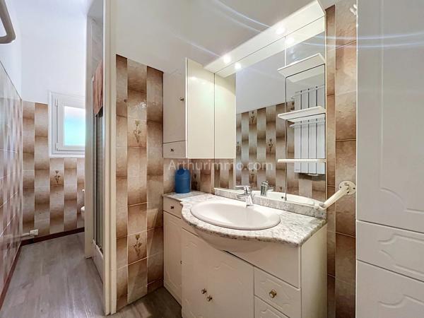 Vente                                                      Maison
                        
                     4 pièces                      64 m2                     à Yerres