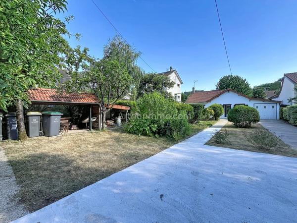 Vente                                                      Maison
                        
                     4 pièces                      64 m2                     à Yerres
