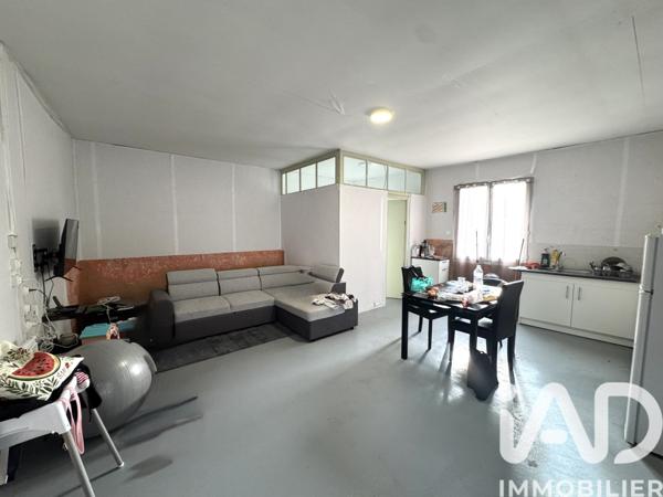 Maison à vendre 2 pièces 51 m² Saint-Jean-de-Sauves