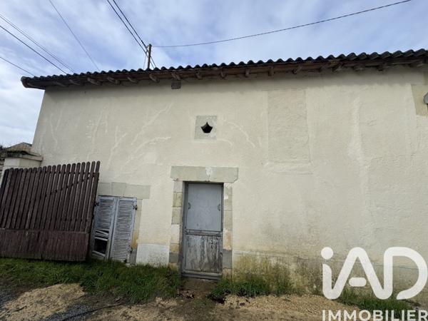 Maison à vendre 2 pièces 51 m² Saint-Jean-de-Sauves