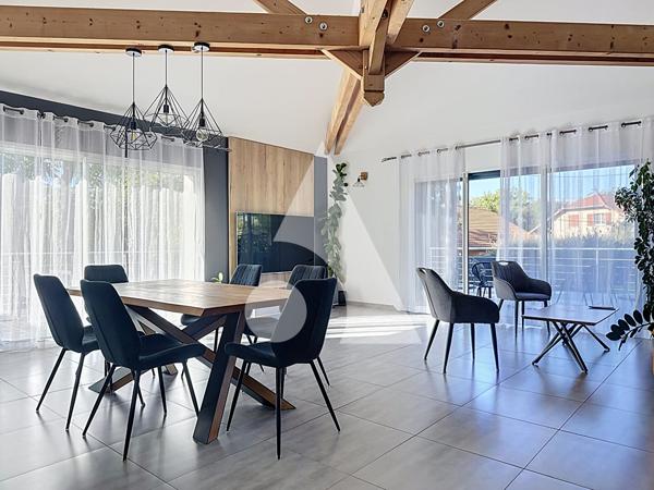 Maison 6 pièces 157.53 m2