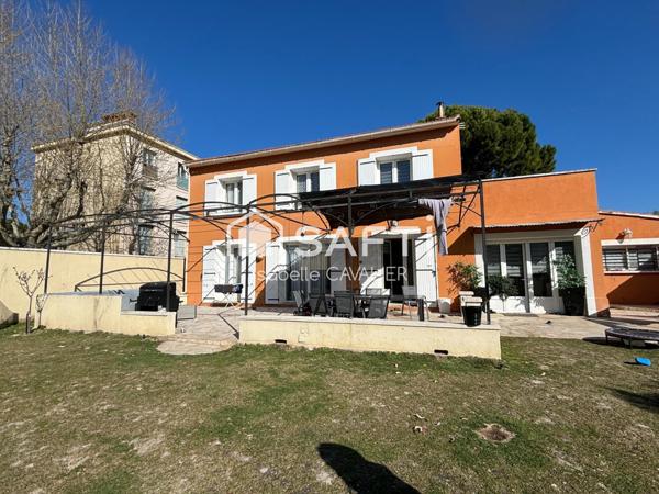 Grande maison familiale Le Pontet